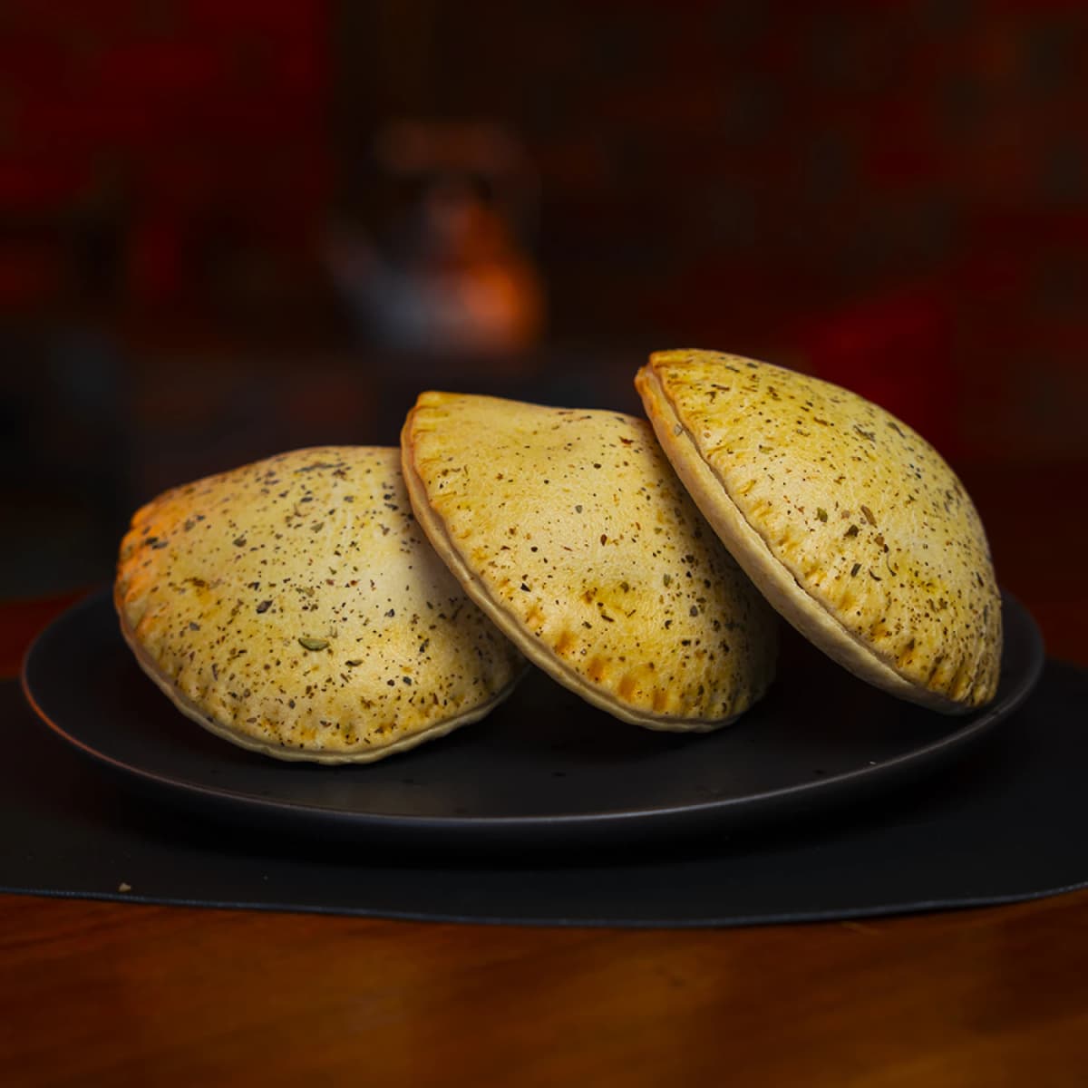Pastel Assado de Calabresa com Requeijão